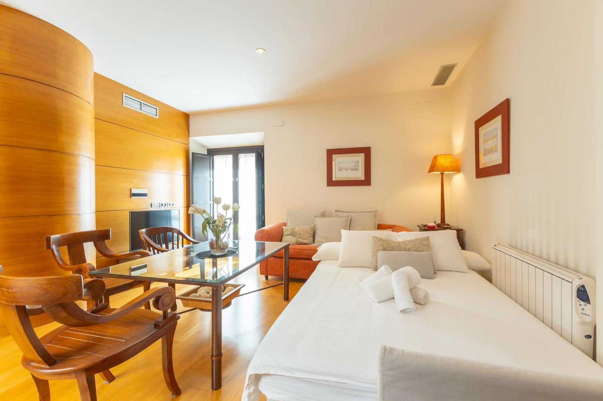 La Maestranza Charming One Or Two Bedrooms Apartments By Ocityzen Севиля Екстериор снимка